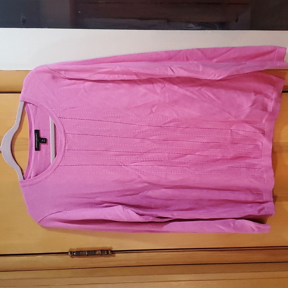 Banana Republic Fuchsia Fine Gage Crew neck Sweater
